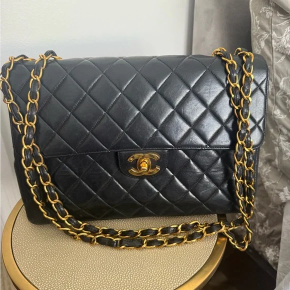 Vintage Chanel Jumbo Single Flap - Picture 2 of 9